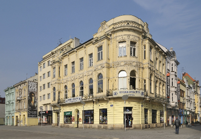 Dům J. a F. Chmelových s kavárnou Habsburg / Praha